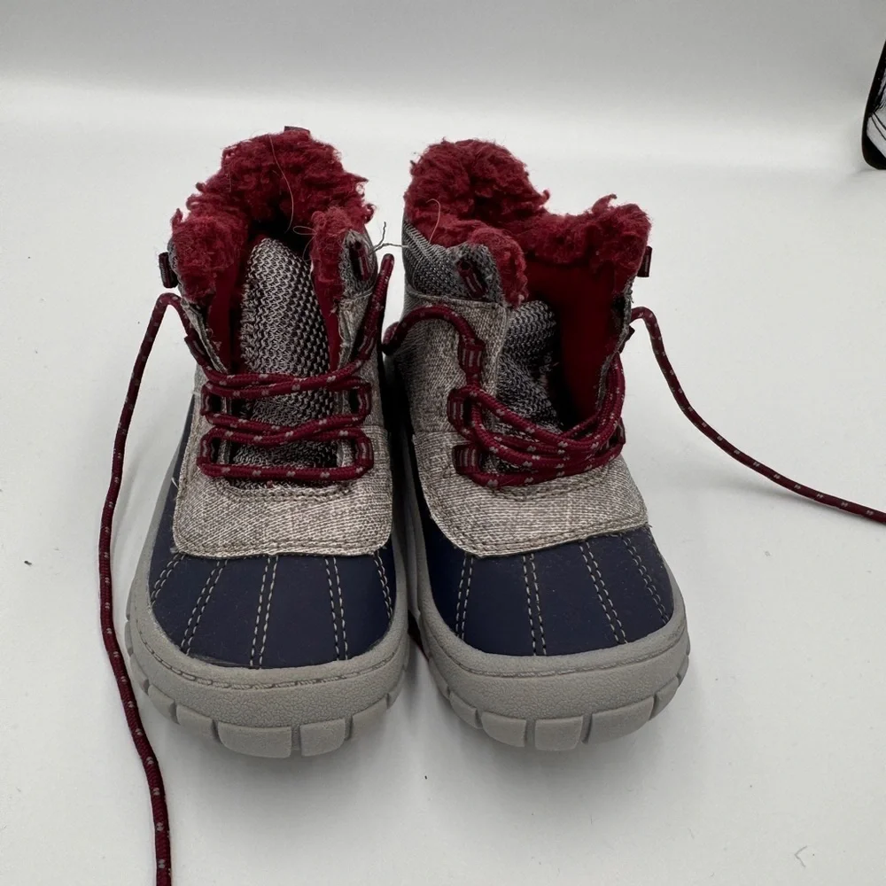 Wonder Nation Boys Girls Toddler Size 7 Gray and Burgundy Kids Winter Snow Boots